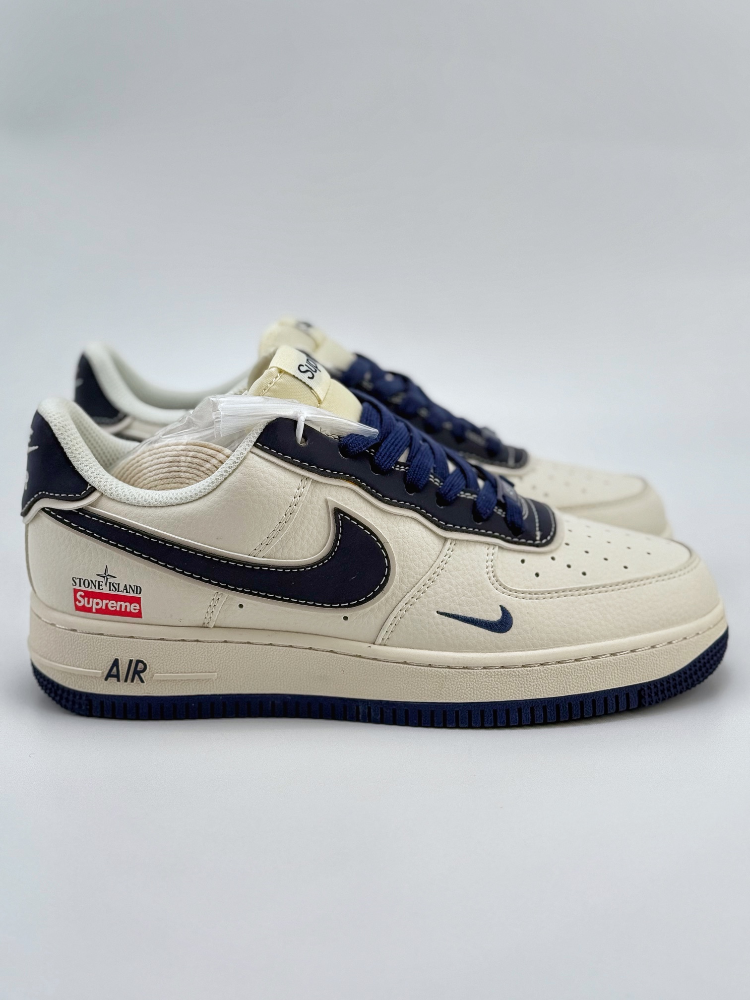 Nike Air Force 1 Low 07 x Supreme x Stone Island 白蓝小钩 BB1616-302