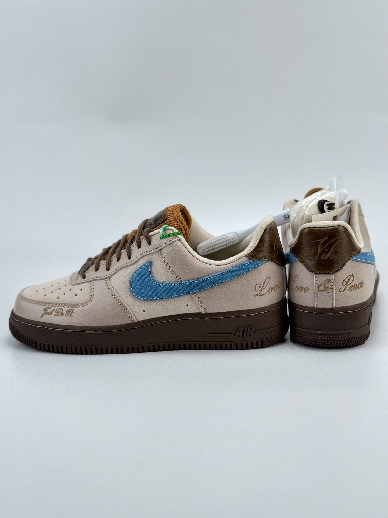 Nike Air Force 1 Low 07 ”Love & Peace” 棕白蓝 HQ3458-142