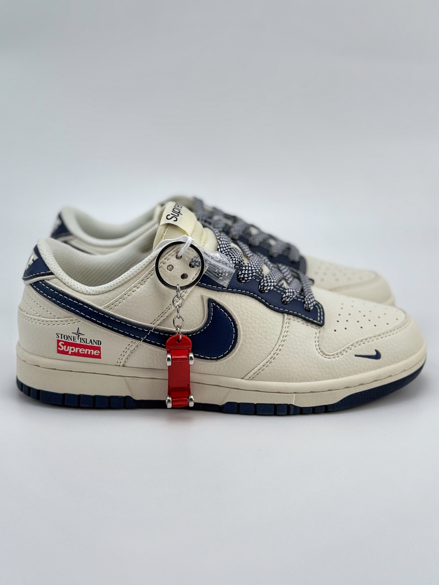 Nike SB Dunk Low x Supreme x Stone Island 白蓝小钩满天星 BB9866-007