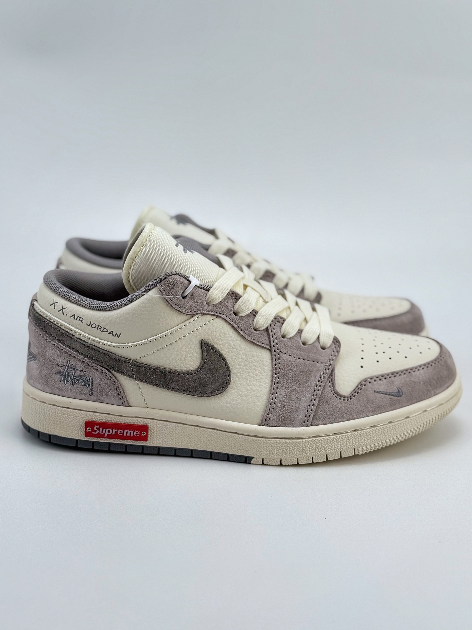 Air Jordan 1 Retro Low x Stussy x Supreme 米灰小钩 SJ9950-031