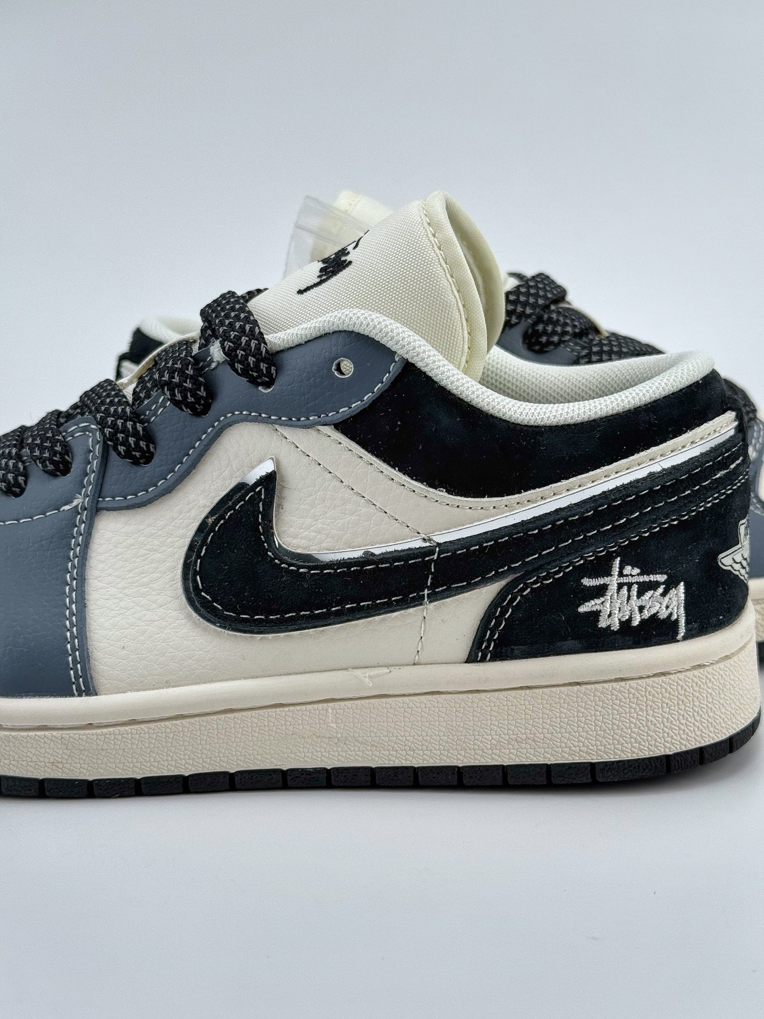 Air Jordan 1 Retro Low x Stussy 白青黑小钩满天星 XX3318-505