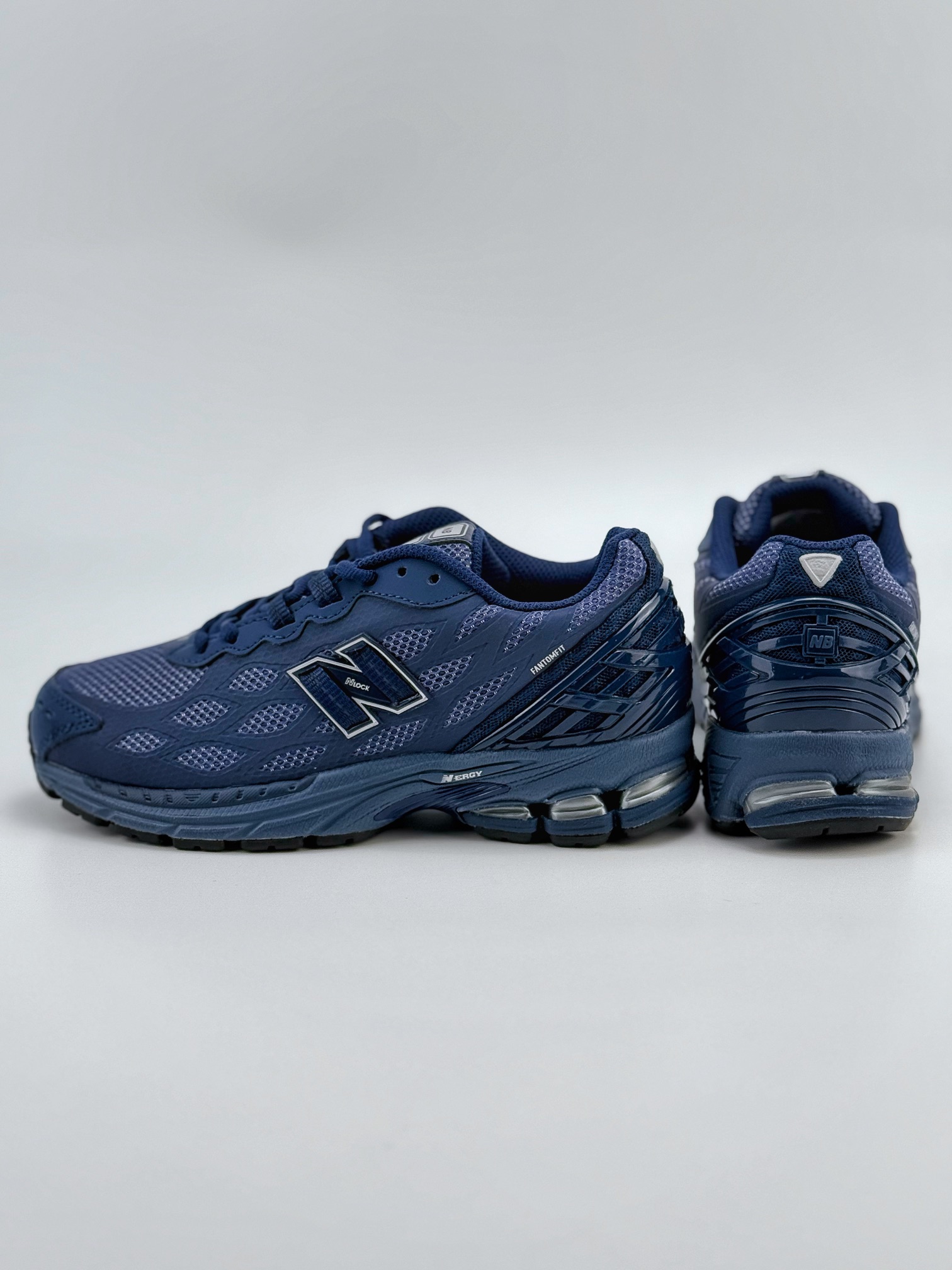 New Balance M1906系列 复古单品宝藏老爹鞋款 M1906WFF