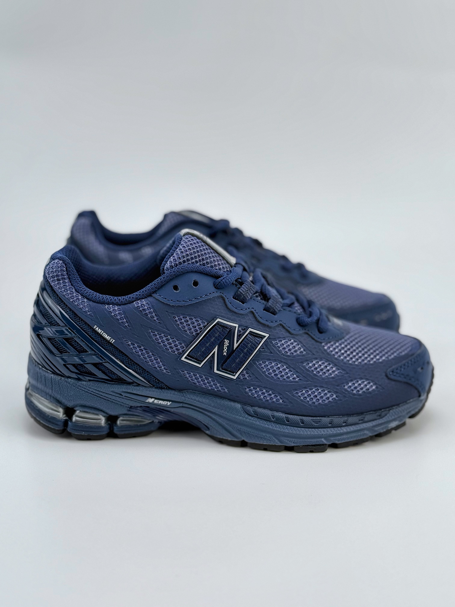 New Balance M1906系列 复古单品宝藏老爹鞋款 M1906WFF