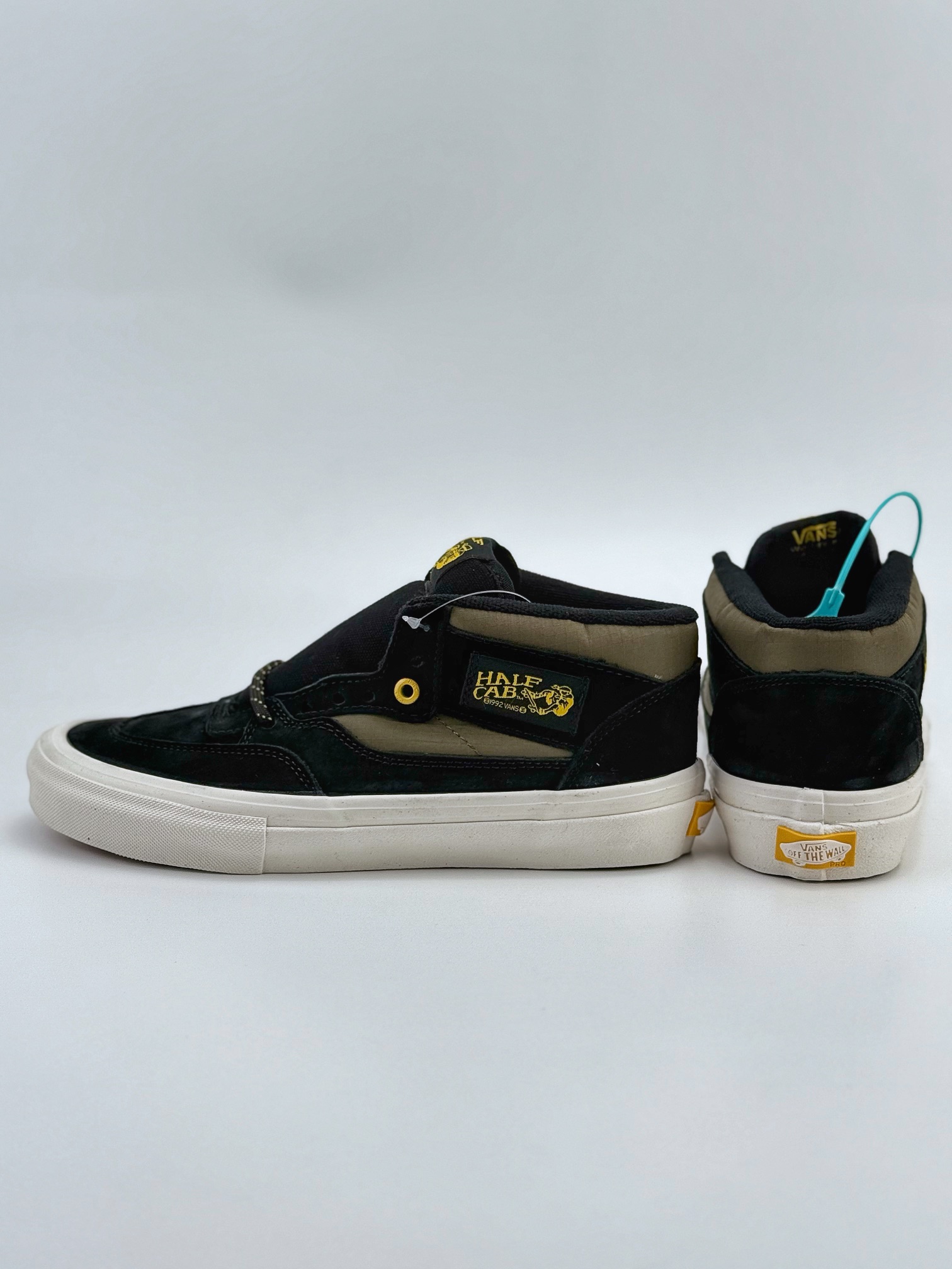 Vans Half Cab Pro Skate透气防滑 中帮 板鞋