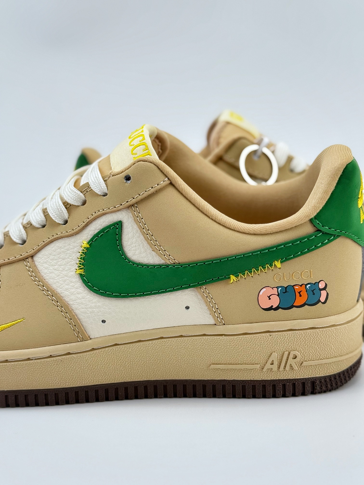 Nike Air Force 1 Low 07 x GUCCI 米黄绿 KK1988-024