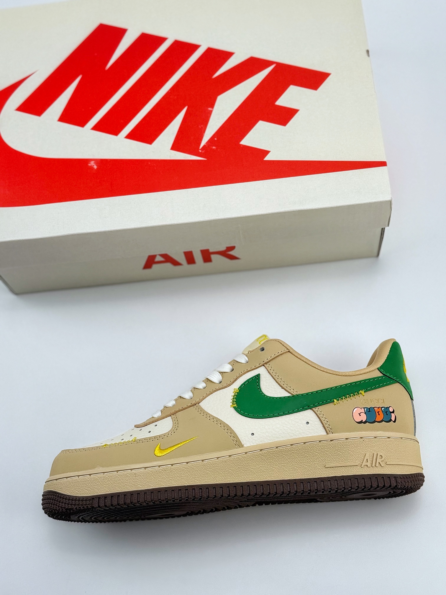 Nike Air Force 1 Low 07 x GUCCI 米黄绿 KK1988-024