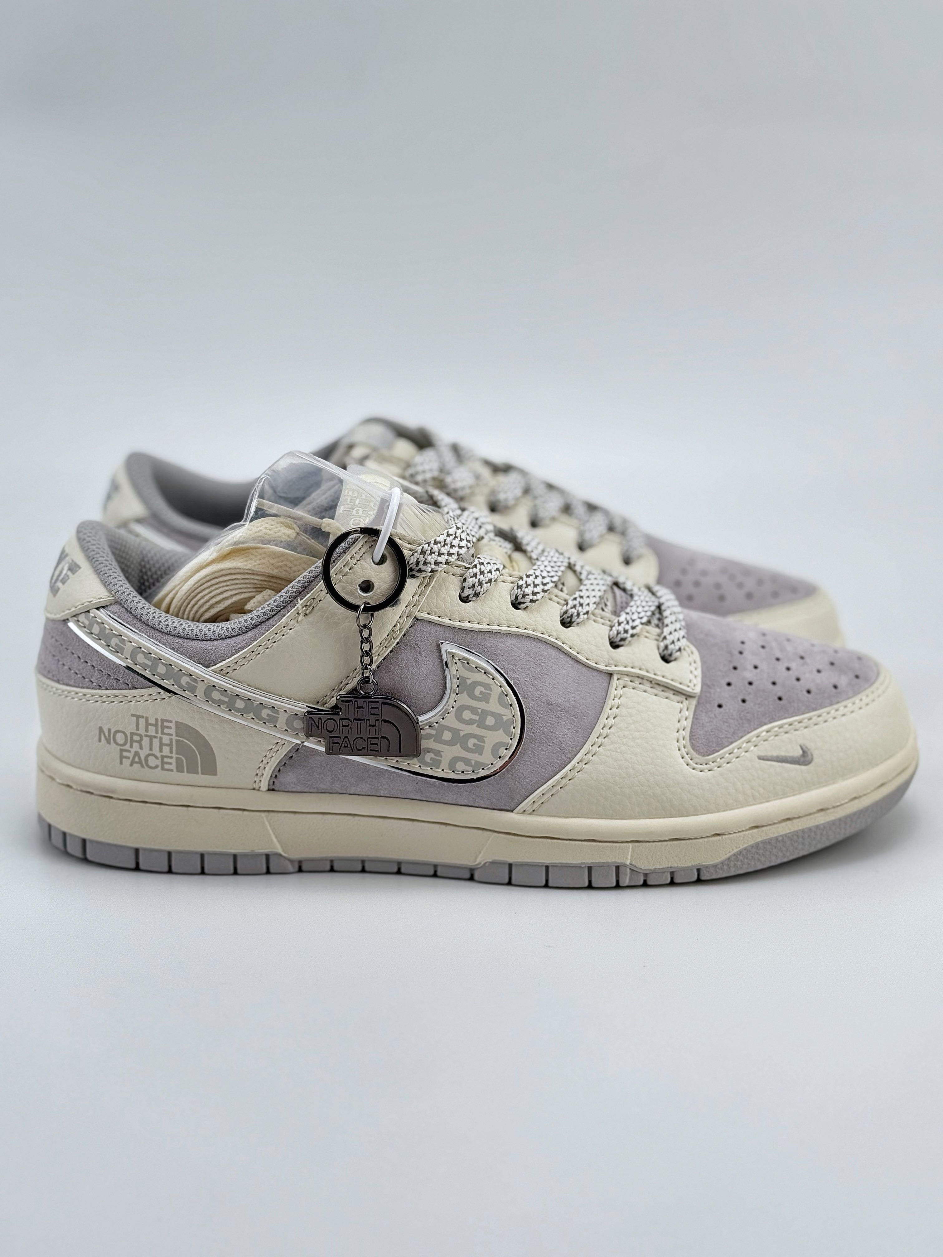 Nike SB Dunk Low x CDG x The North Face 白灰小钩满天星 BB7518-005