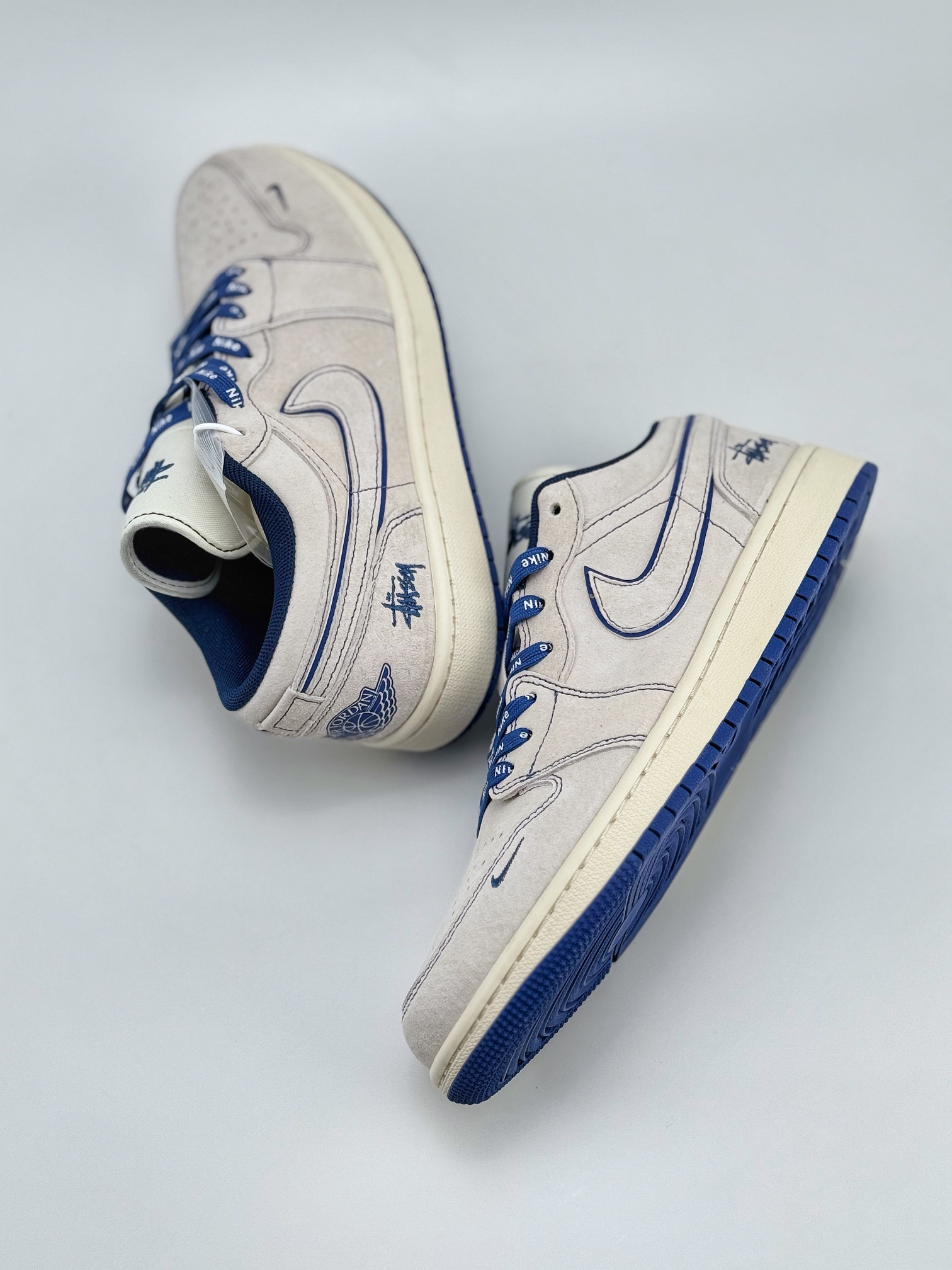 Air Jordan 1 Retro Low x Stussy 灰蓝缝线小钩 DM9188-006