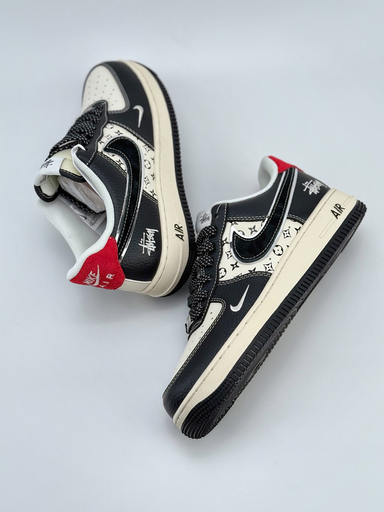 Nike Air Force 1 Low 07 x Stussy 黑白红小钩满天星 XZ6188-339