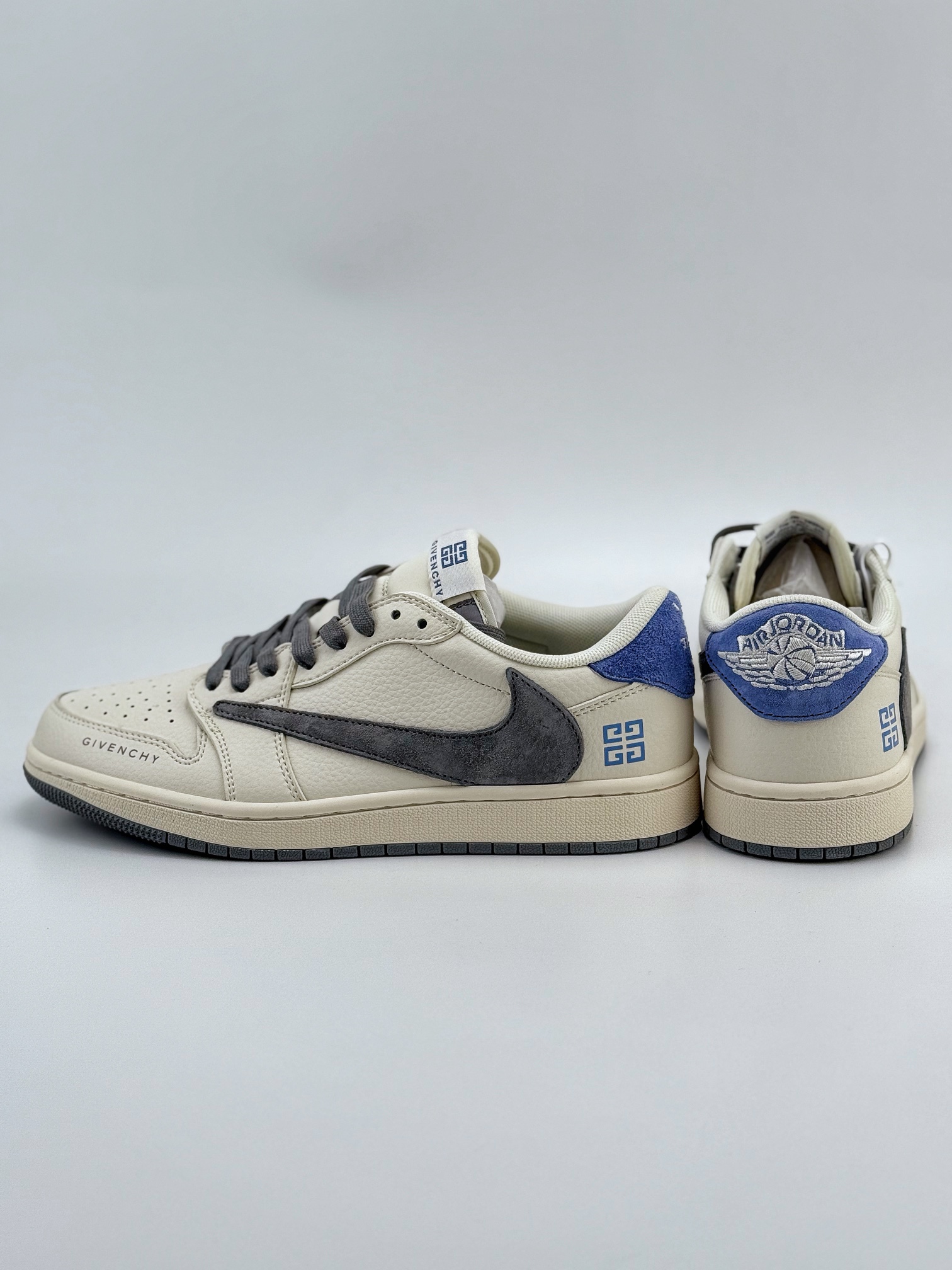 Travis Scott x Nike Air Jordan 1 Low x GIVENCHY Air Jordan 1 Low 反转白灰蓝倒钩 LX1988-100
