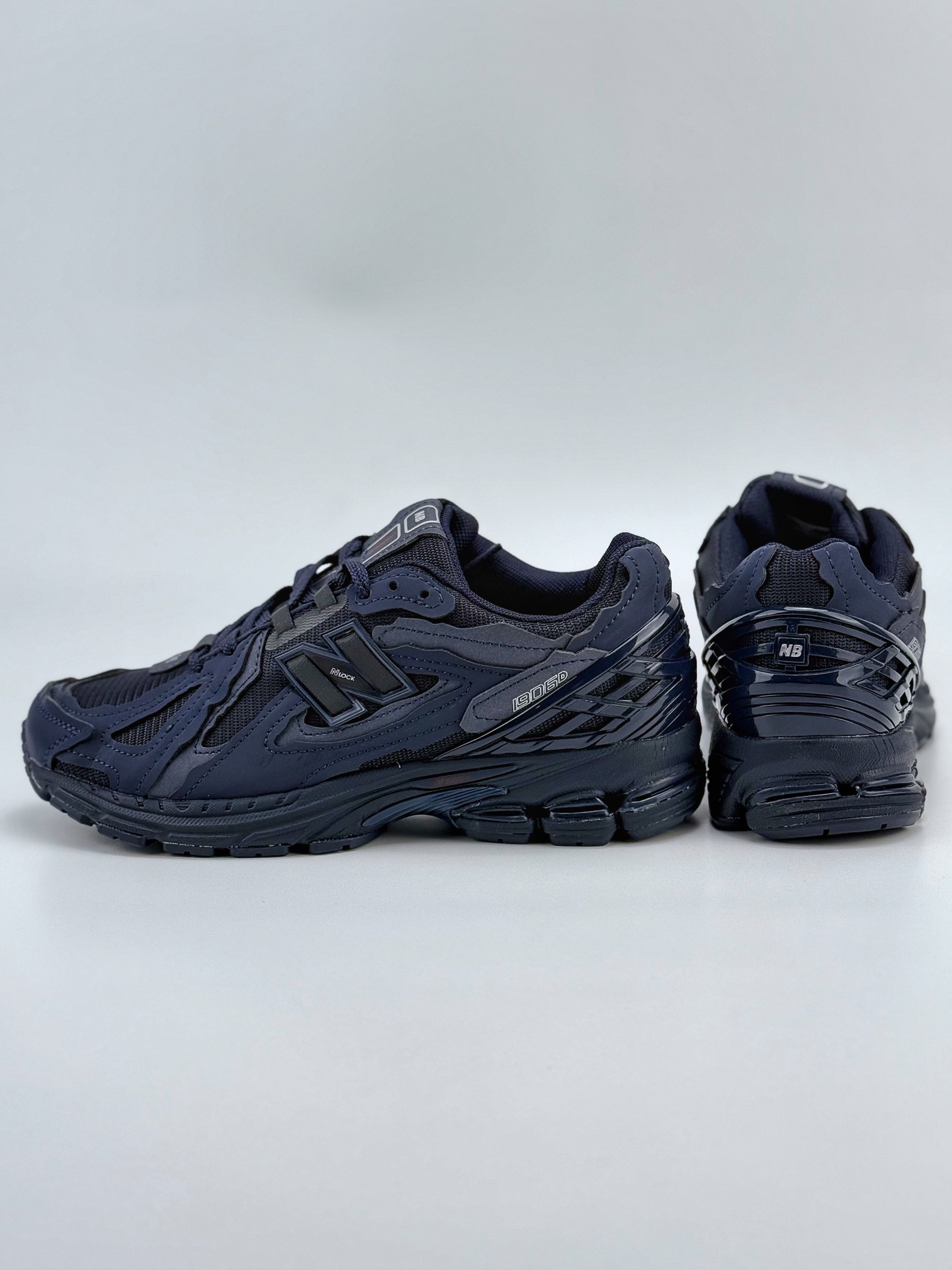 New Balance M1906系列 复古单品宝藏老爹鞋款 M1906DI