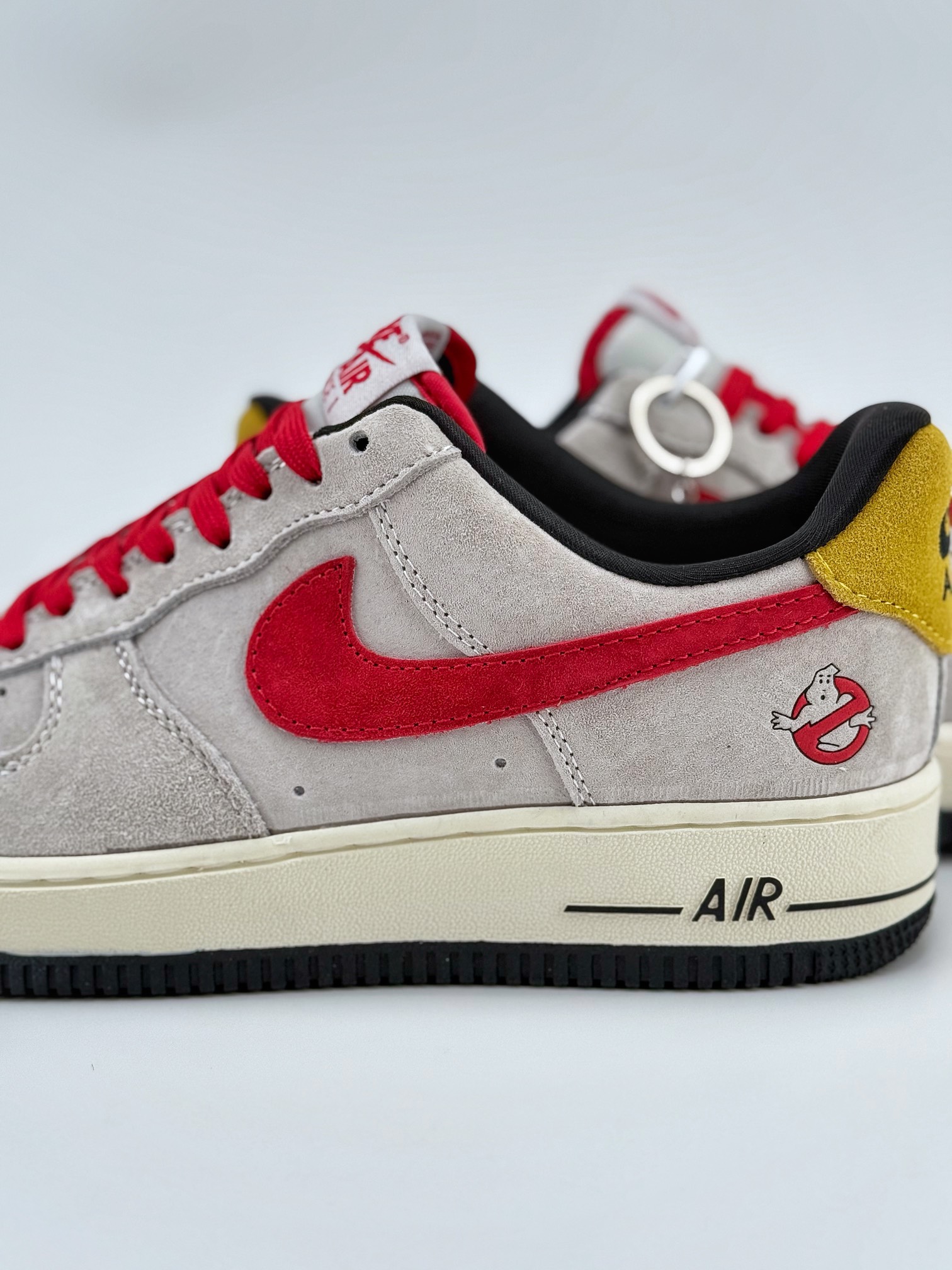 Nike Air Force 1 Low 07 灰红黄尾 KK1988-020