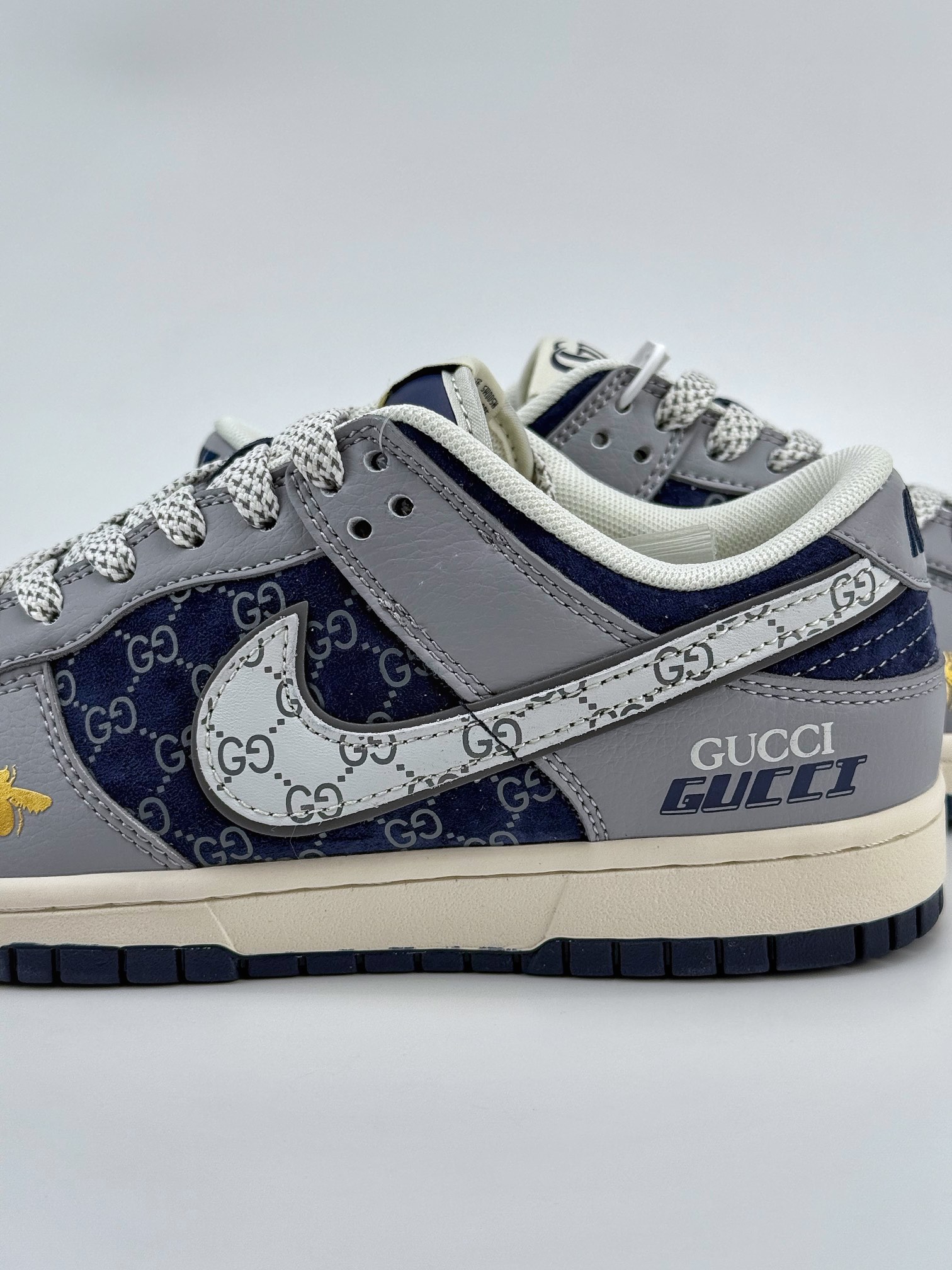 Nike SB Dunk Low x GUCCI 灰蓝白满天星 FC1688-195