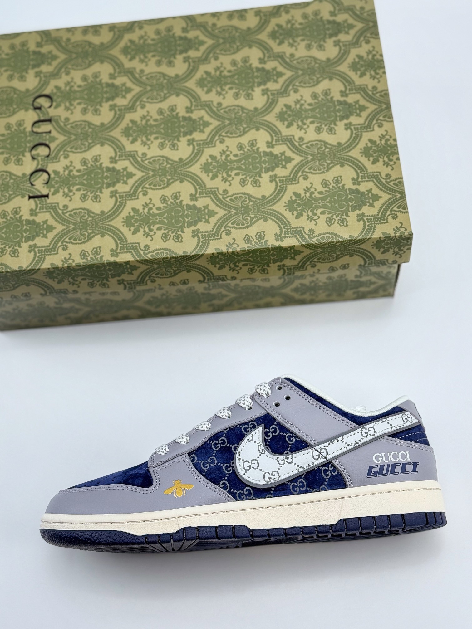 Nike SB Dunk Low x GUCCI 灰蓝白满天星 FC1688-195