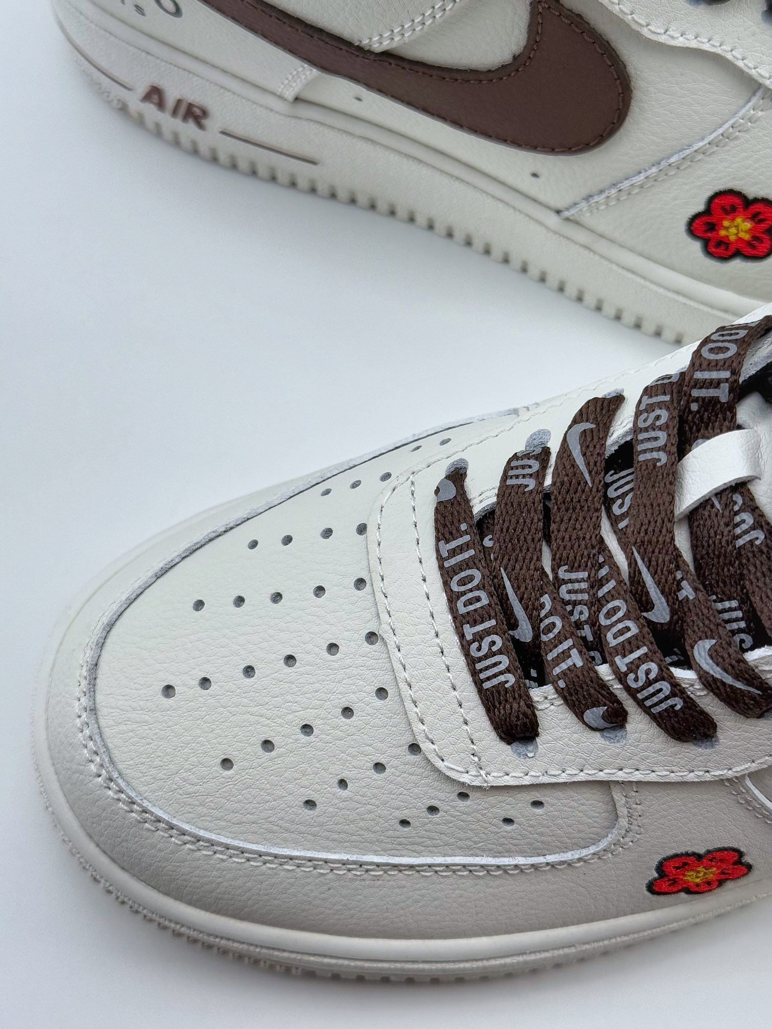 Nike Air Force 1 Low 07 白棕小花 918833