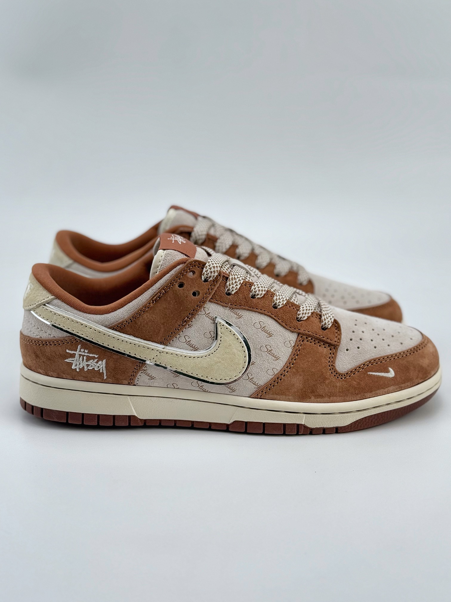 Nike SB Dunk Low x Stussy 米灰棕小钩满天星 XX3168-601