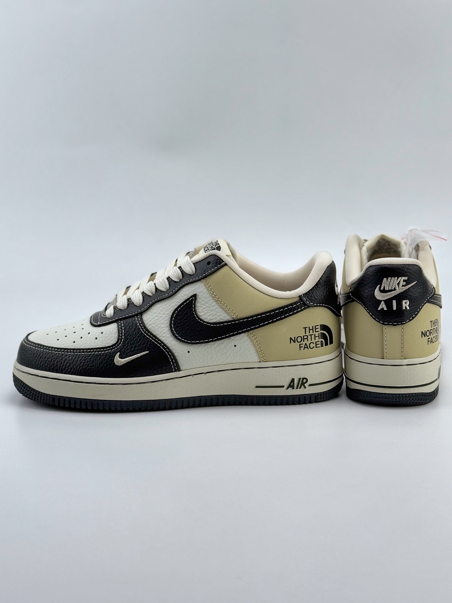 Nike Air Force 1 Low 07 x The North Face 米灰黄小钩  CH6336-513