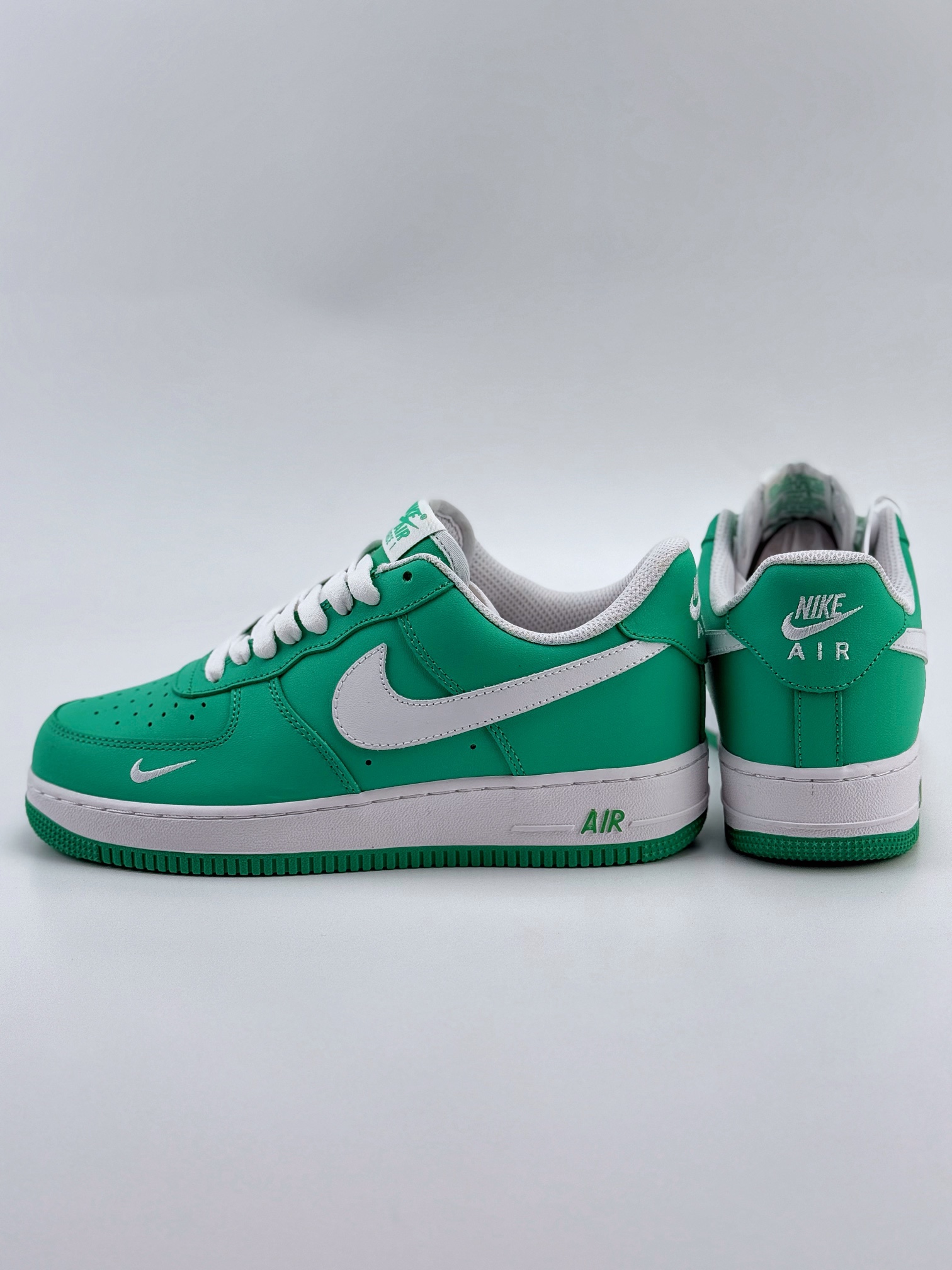 Nike Air Force 1 Low 07 绿白小钩  315122-101