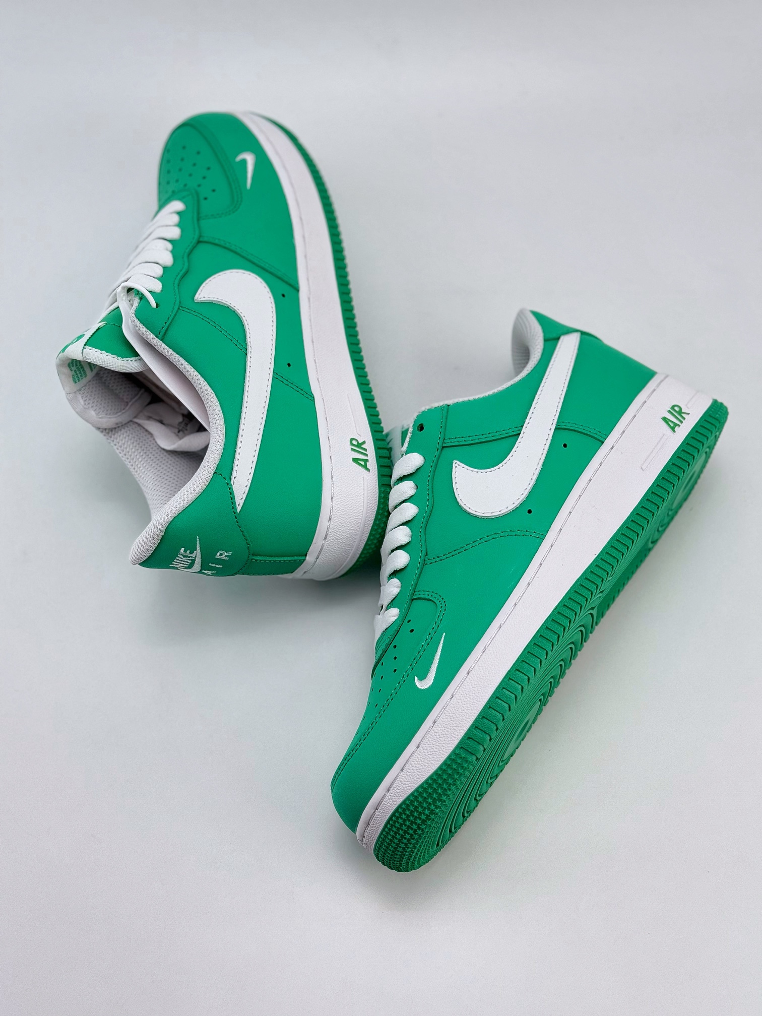 Nike Air Force 1 Low 07 绿白小钩  315122-101