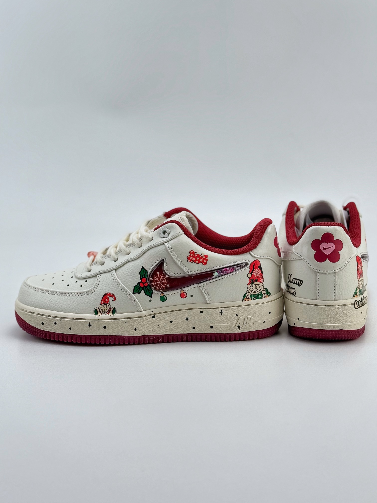 Nike Air Force 1 Low 07 米白酒红水晶钩 圣诞节涂鸦  FZ5068-616