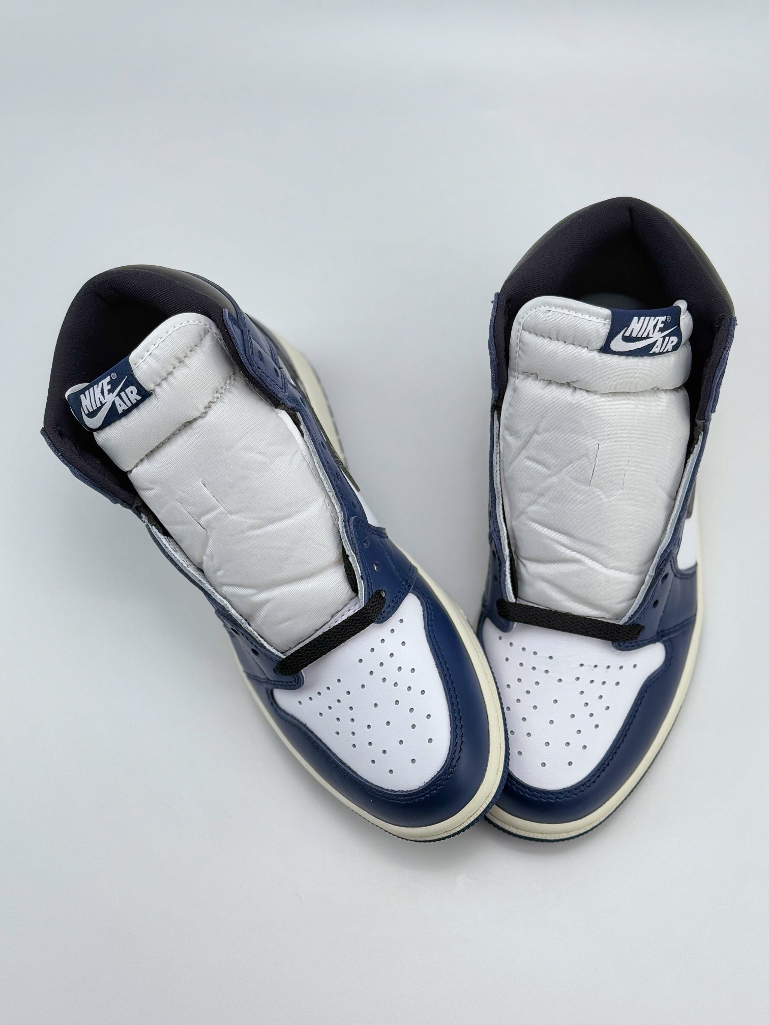 莞产原底面 市售性价比之王 Air Jordan 1 Retro High OG ”Midnight Navy” 蓝白 DZ5485-401