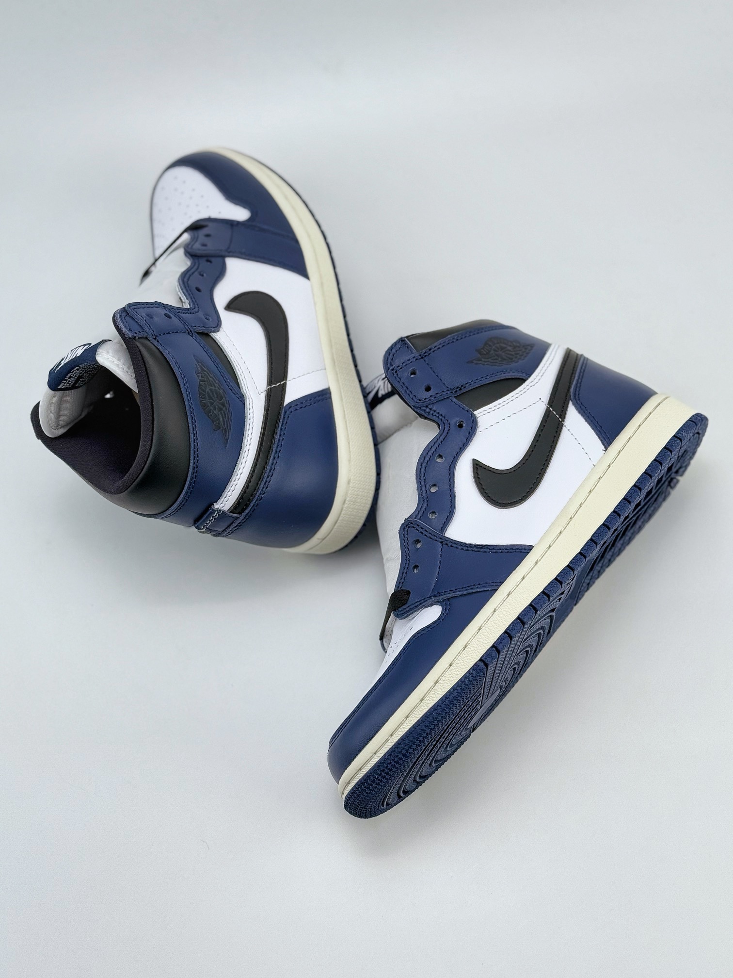 莞产原底面 市售性价比之王 Air Jordan 1 Retro High OG ”Midnight Navy” 蓝白 DZ5485-401