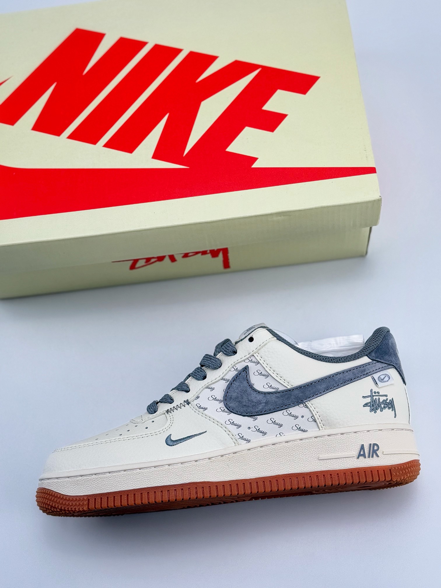 Nike Air Force 1 Low 07 x Stussy 米灰小钩满天星  XZ6188-256