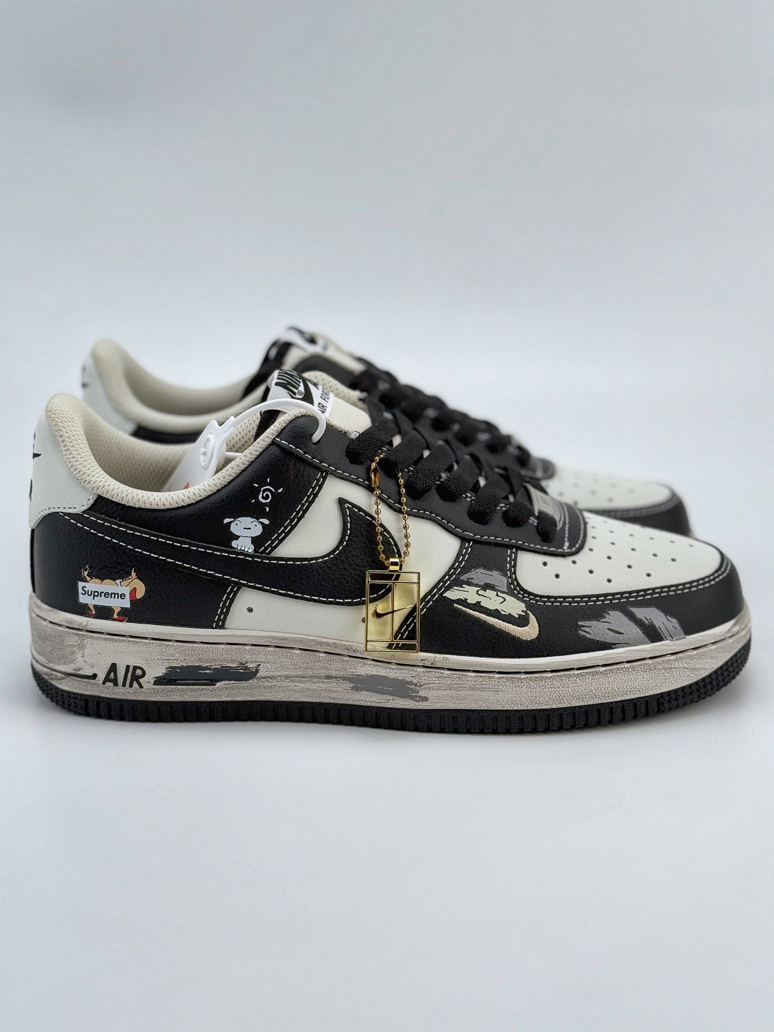 Nike Air Force 1 Low 07 x Supreme 蜡笔小新涂鸦 白黑  DB3301-880