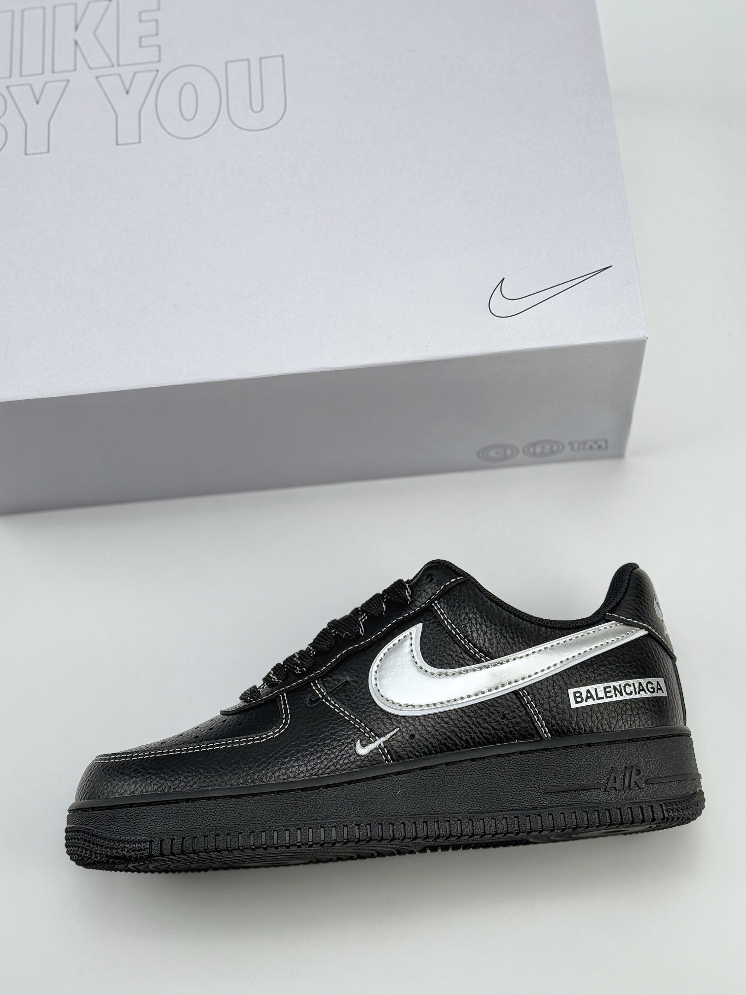 Nike Air Force 1 Low 07 x BALENCIAGA 黑银双小钩  CW2288-111