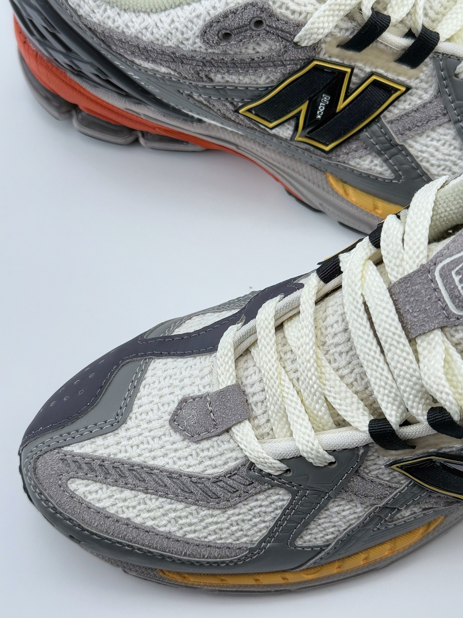 New Balance M1906系列 复古单品宝藏老爹鞋款  M1906NG1