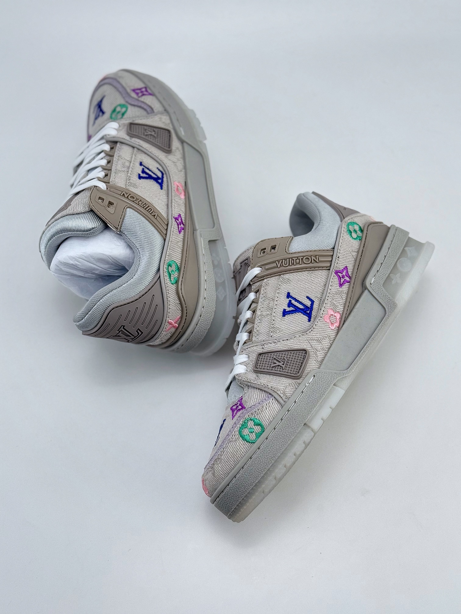 新货Louis Vuitton 路易威登 LV Trainer 情侣款印花刺绣花卉运动鞋