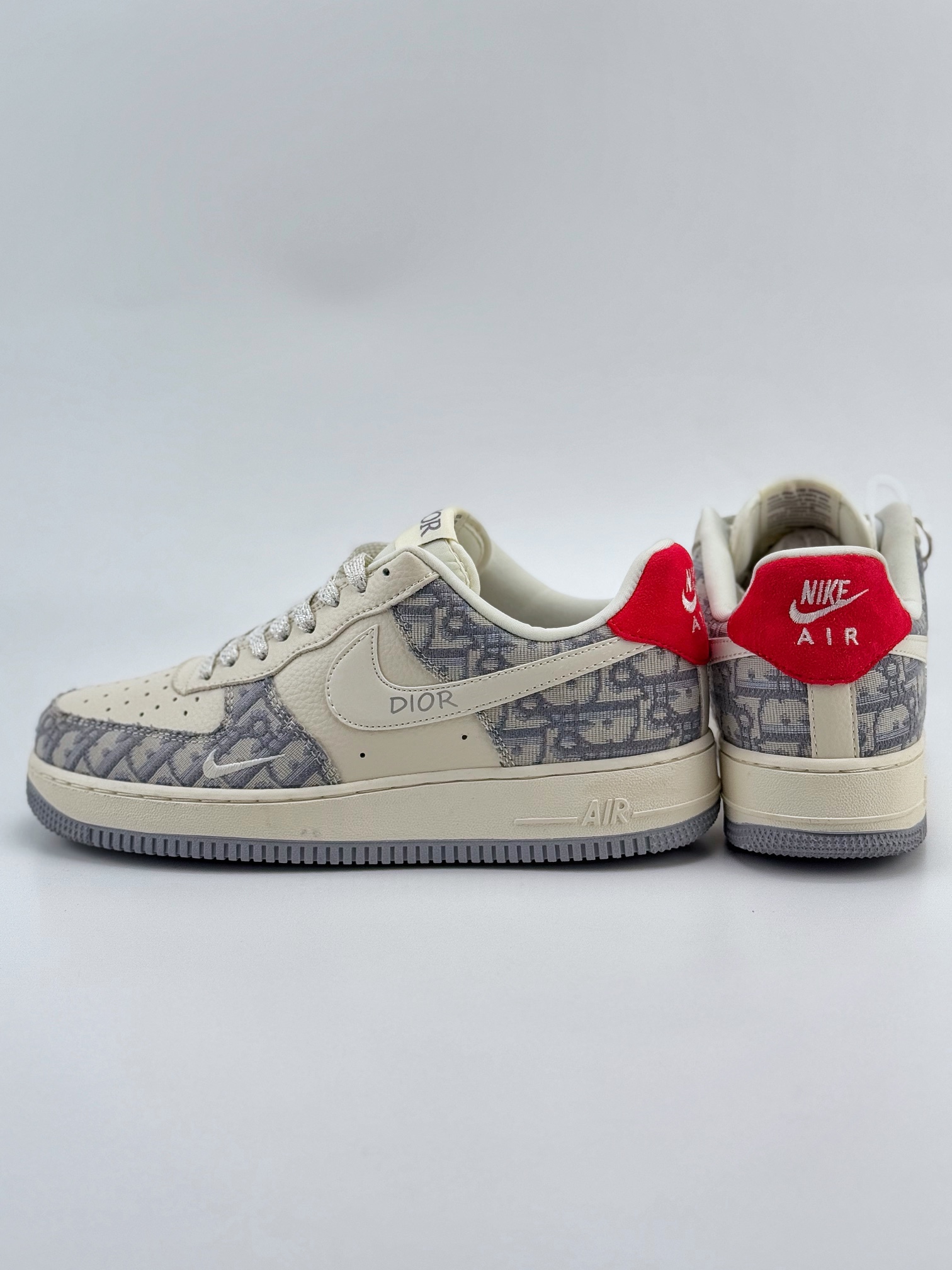 Nike Air Force 1 Low 07 x DIOR 米灰红小钩满天星 DF0188-021