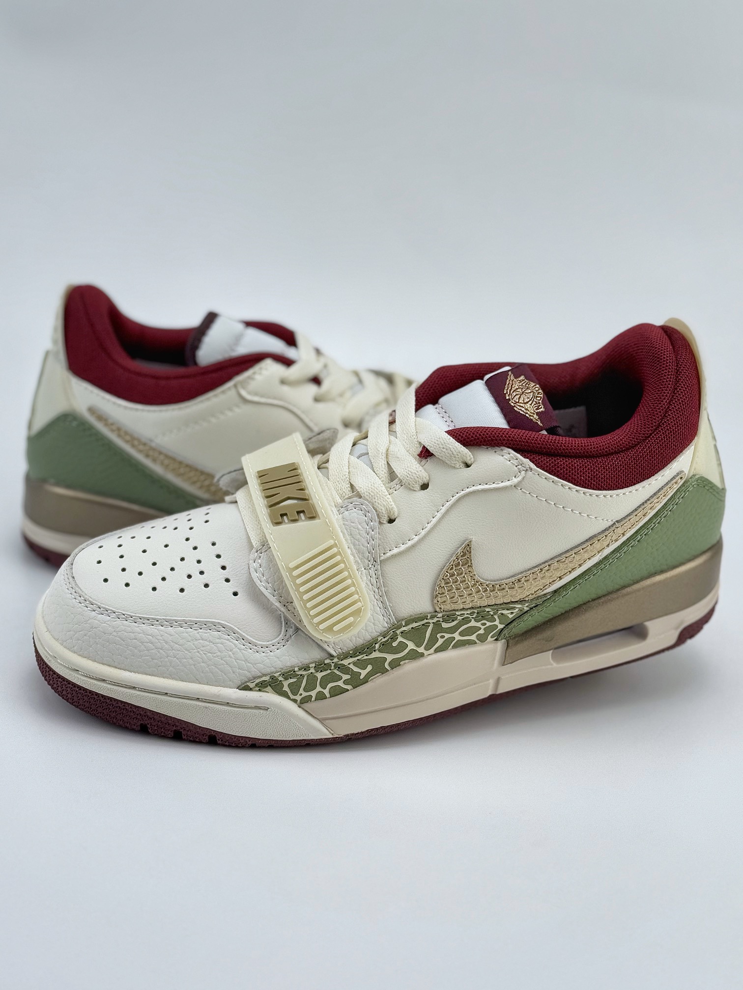 Welfare Special Offer Factory Clearance Cash Out]Nike Air Jordan Legacy - Shoe
