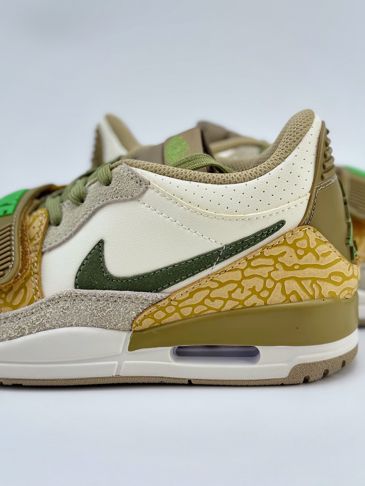 Welfare Special Offer Factory Clearance Cash Out]Nike Air Jordan Legacy - Shoe 9