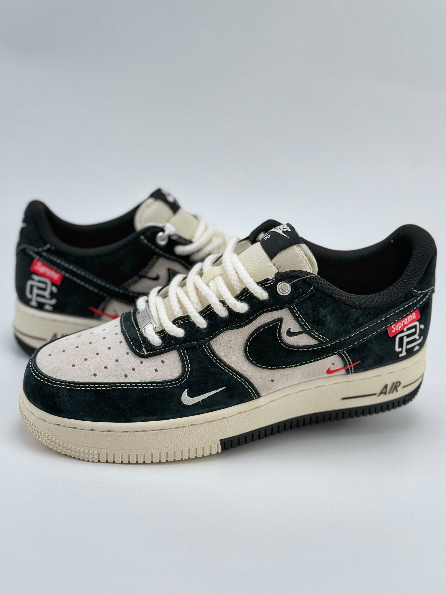 Nike Air Force 1 Low 07 x Supreme x Reigning Champ 米黑三小钩麻绳鞋带  SJ6698-019