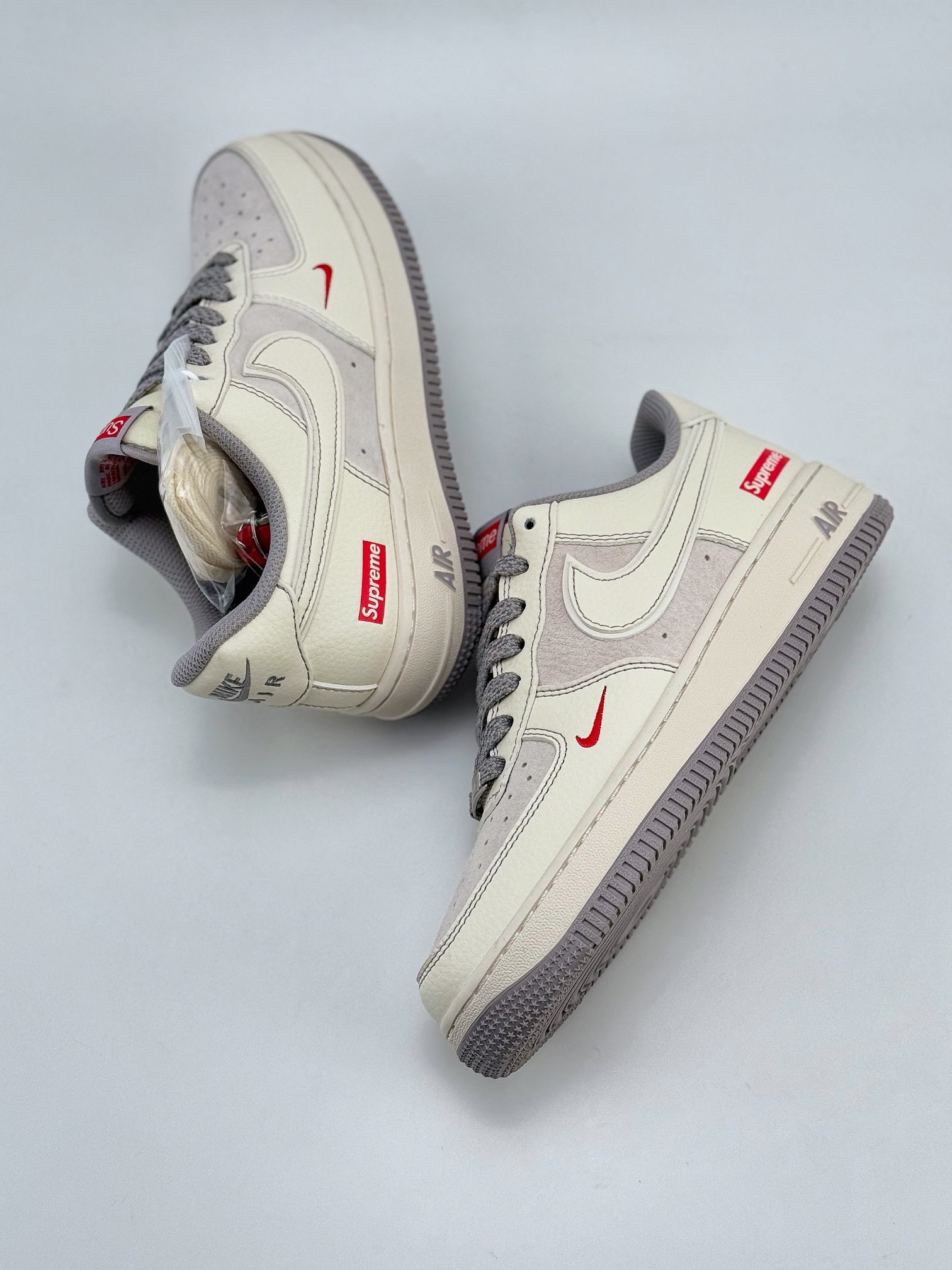 Nike Air Force 1 Low 07 x Supreme 白灰红小钩满天星  BB7518-011