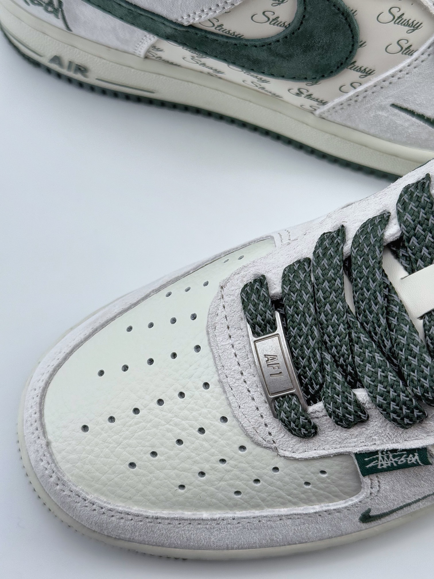 Nike Air Force 1 Low 07 x Stussy 浅灰绿小钩满天星  CH6336-511
