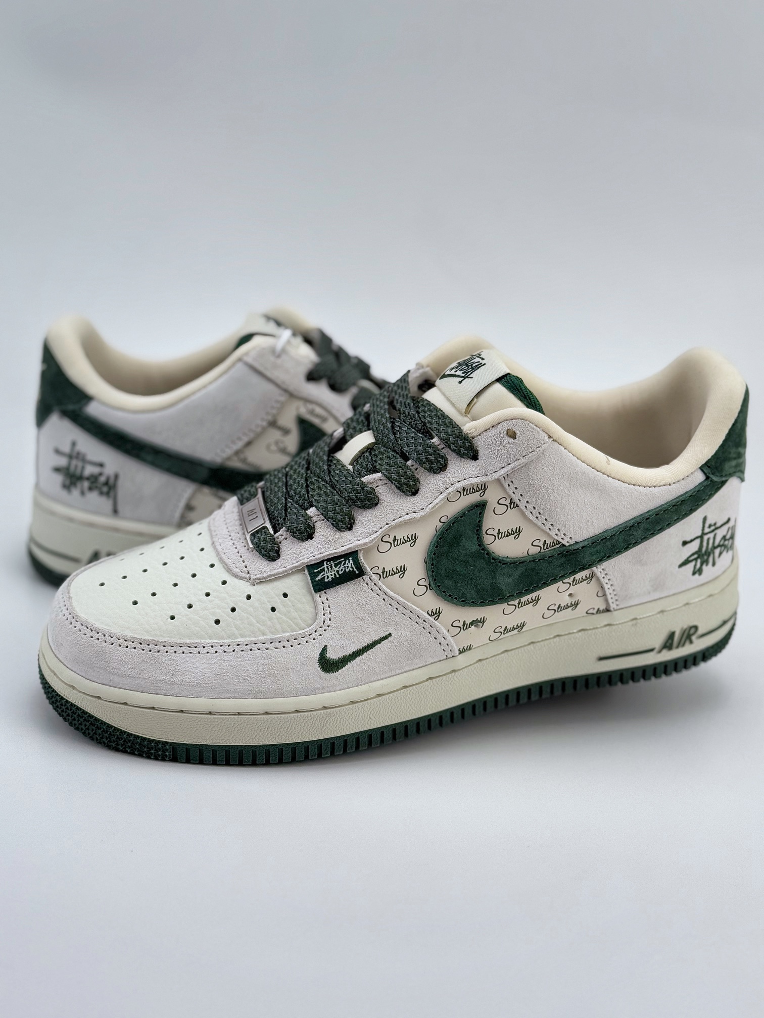 Nike Air Force 1 Low 07 x Stussy 浅灰绿小钩满天星  CH6336-511