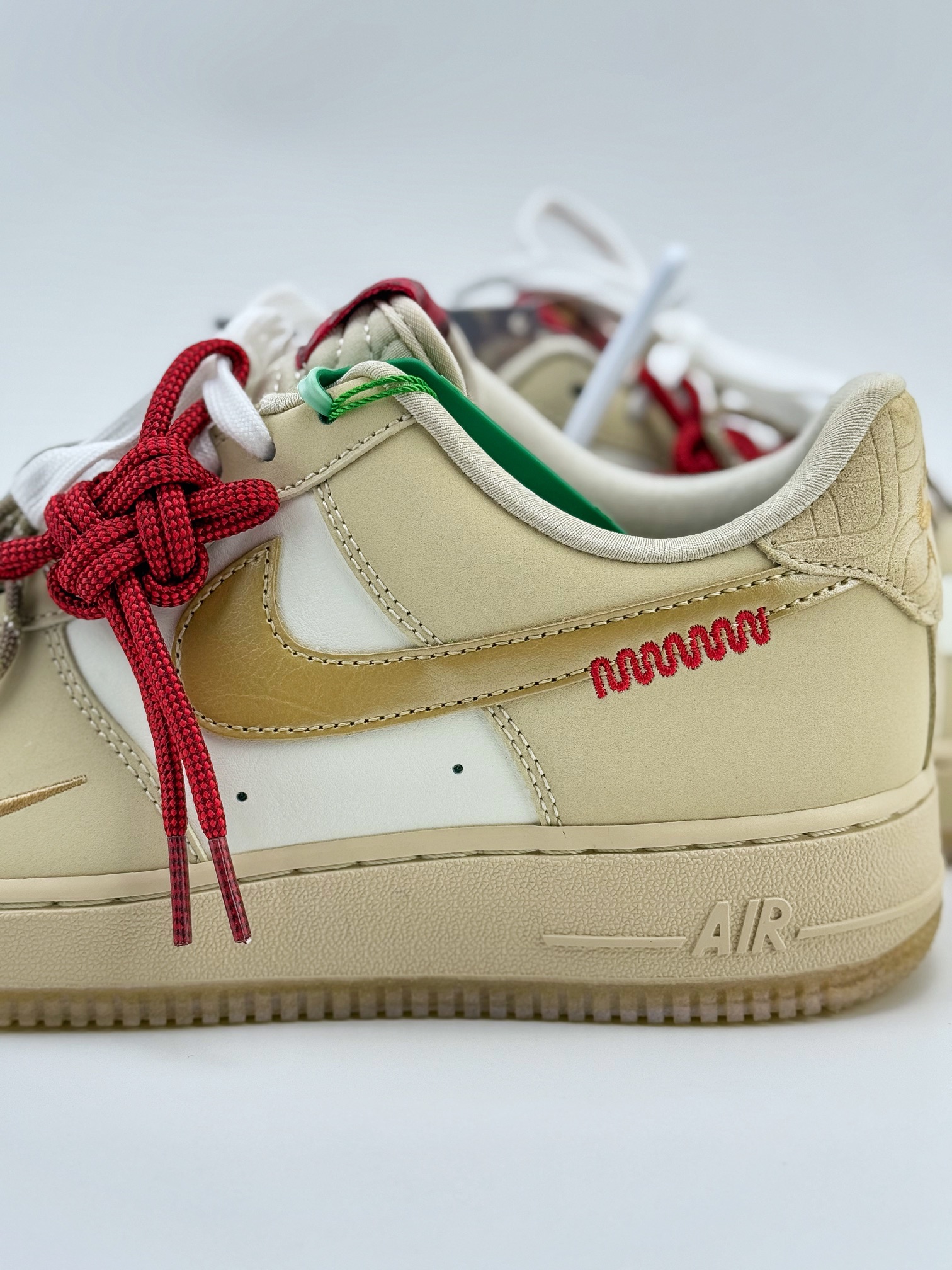 Nike Air Force 1 Low 07 CNY ”蛇年” 浅棕色  HV5990-172