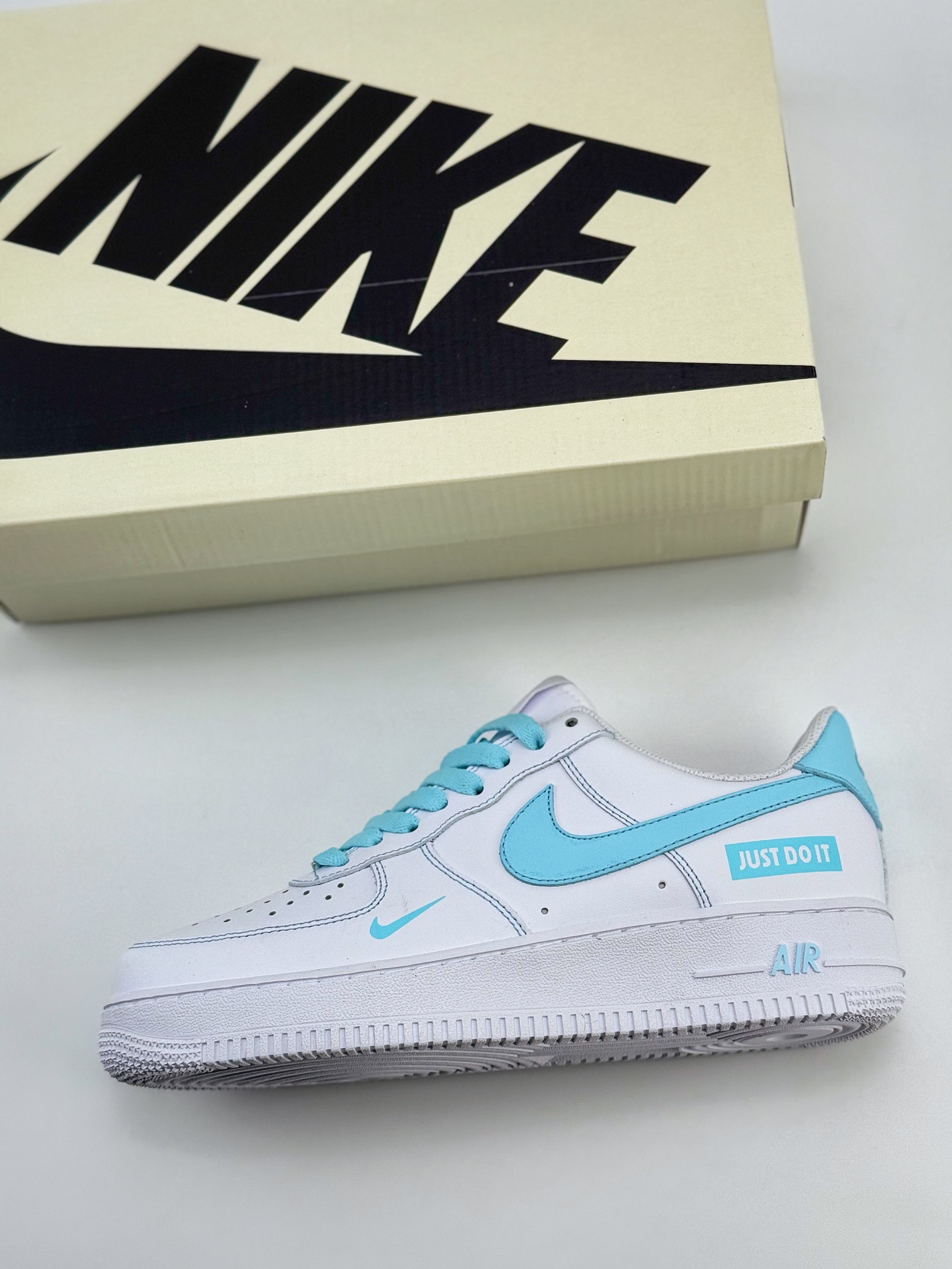 Nike Air Force 1 Low 07 白天蓝小钩  CW2288-026