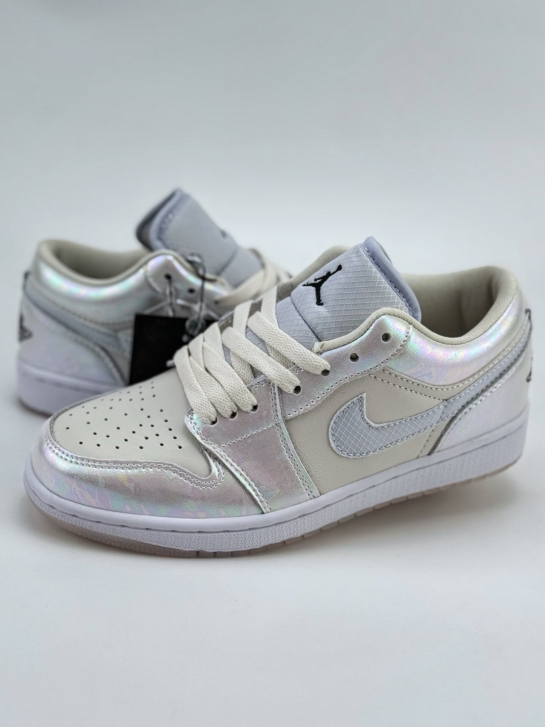 Air Jordan 1 Retro Low WMNS CNY Snake Year Limited Edition White - Comprehensive