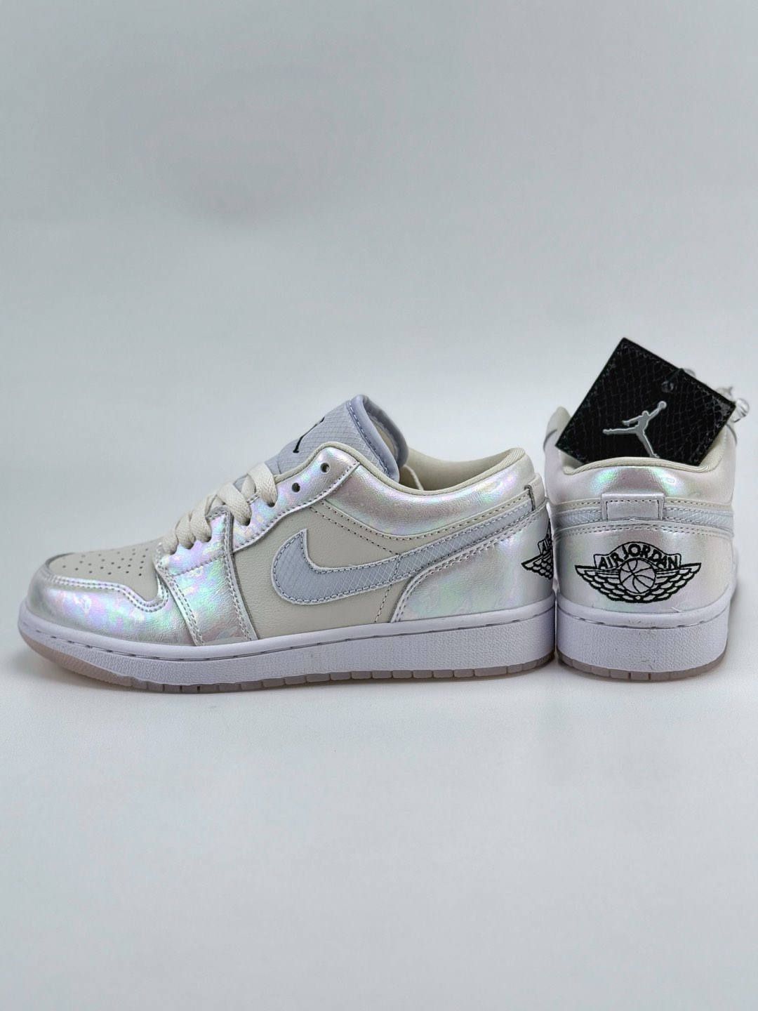 Air Jordan 1 Retro Low WMNS CNY 蛇年限定 白镭射 5