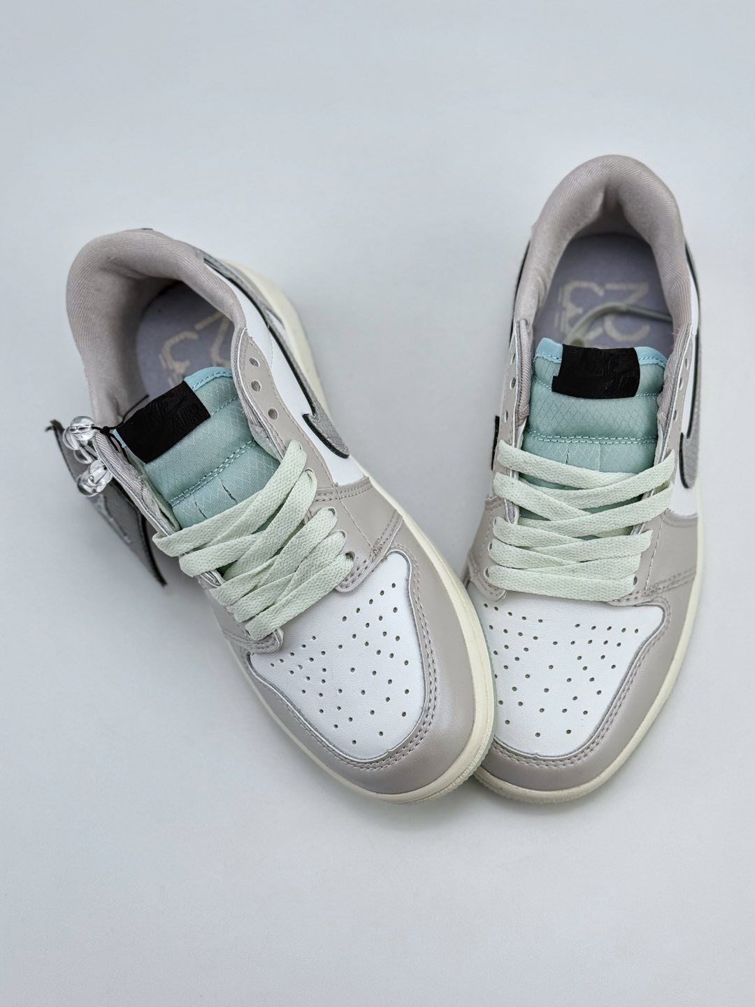 Air Jordan 1 Retro Low OG Year of the Snake/CNY White GreyOfficial - Comprehensive 2
