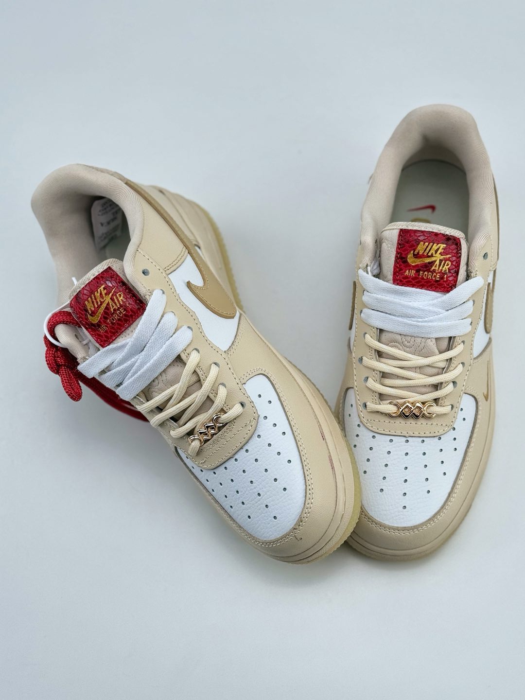 Nike Air Force 1 Low 07 CNY "蛇年" 浅棕 2