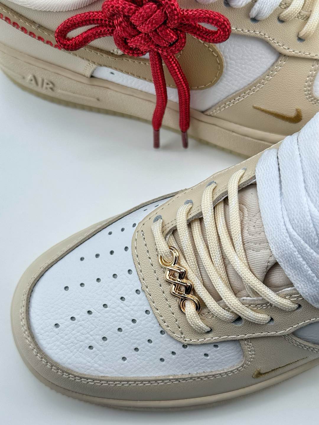 Nike Air Force 1 Low 07 CNY "蛇年" 浅棕 8