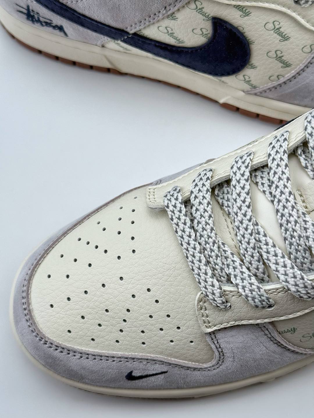Nike SB Dunk Low x Stussy 米灰蓝小钩满天星 XS1086-012