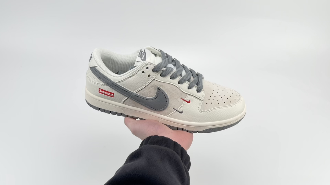 Appreciation of High Definition Videos 👏🏿Nike SB Dunk Low x Supreme W - Comprehensive