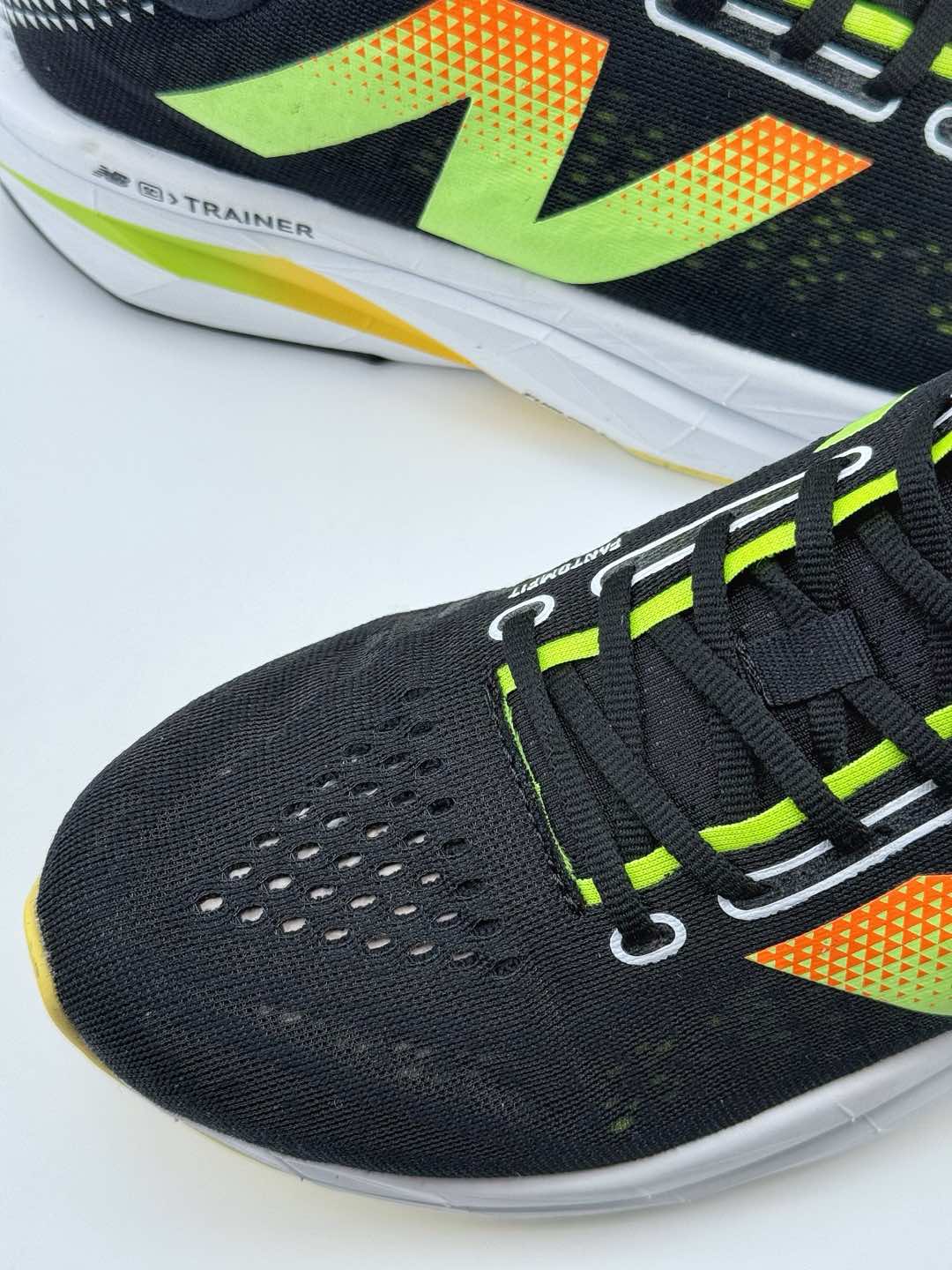 New Balance FuelCell SuperComp Trainer V2 8