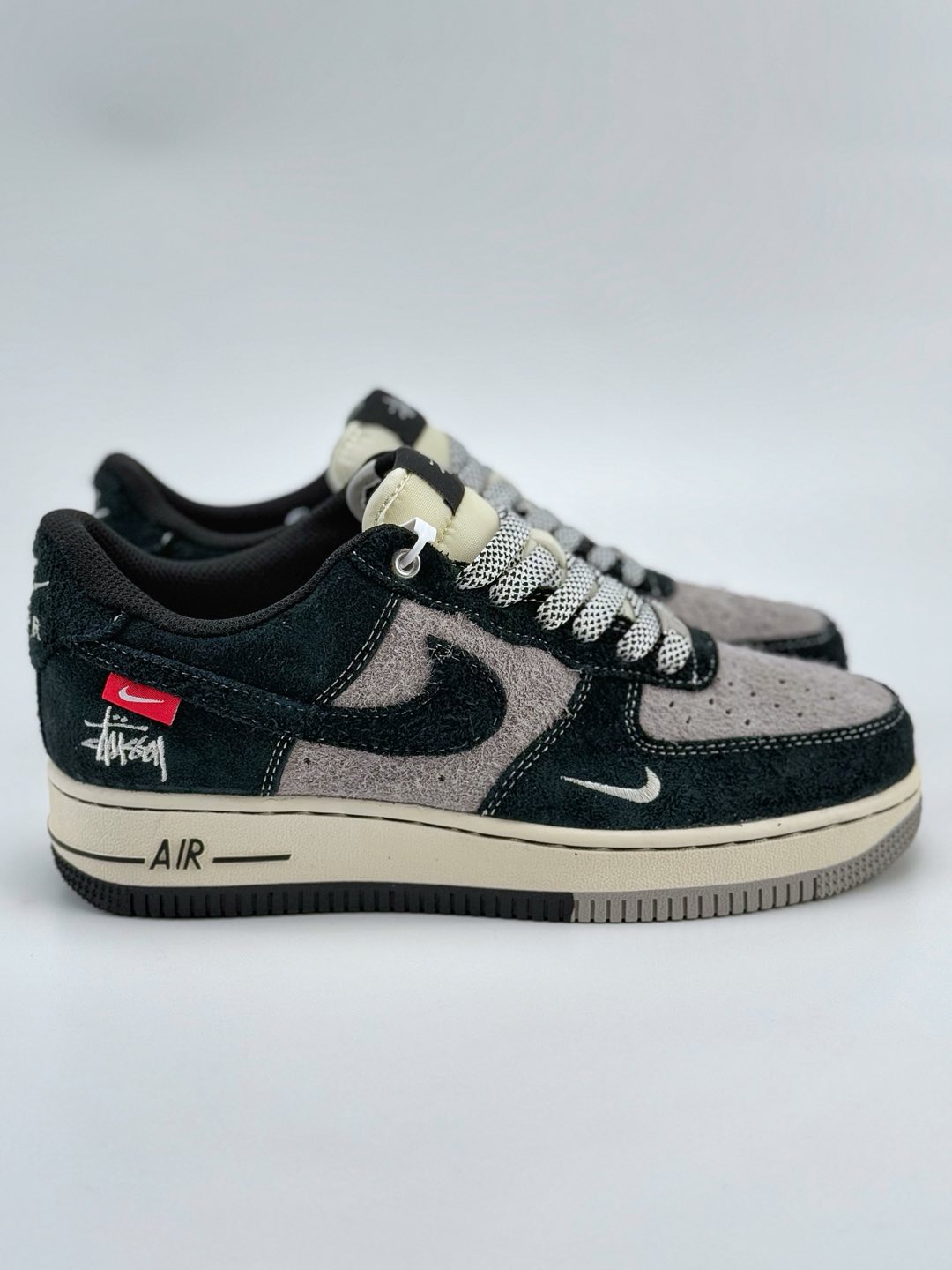 180 Nike Air Force 1 Low 07 x Stussy 黑灰翻毛小钩满天星 SJ6698-017