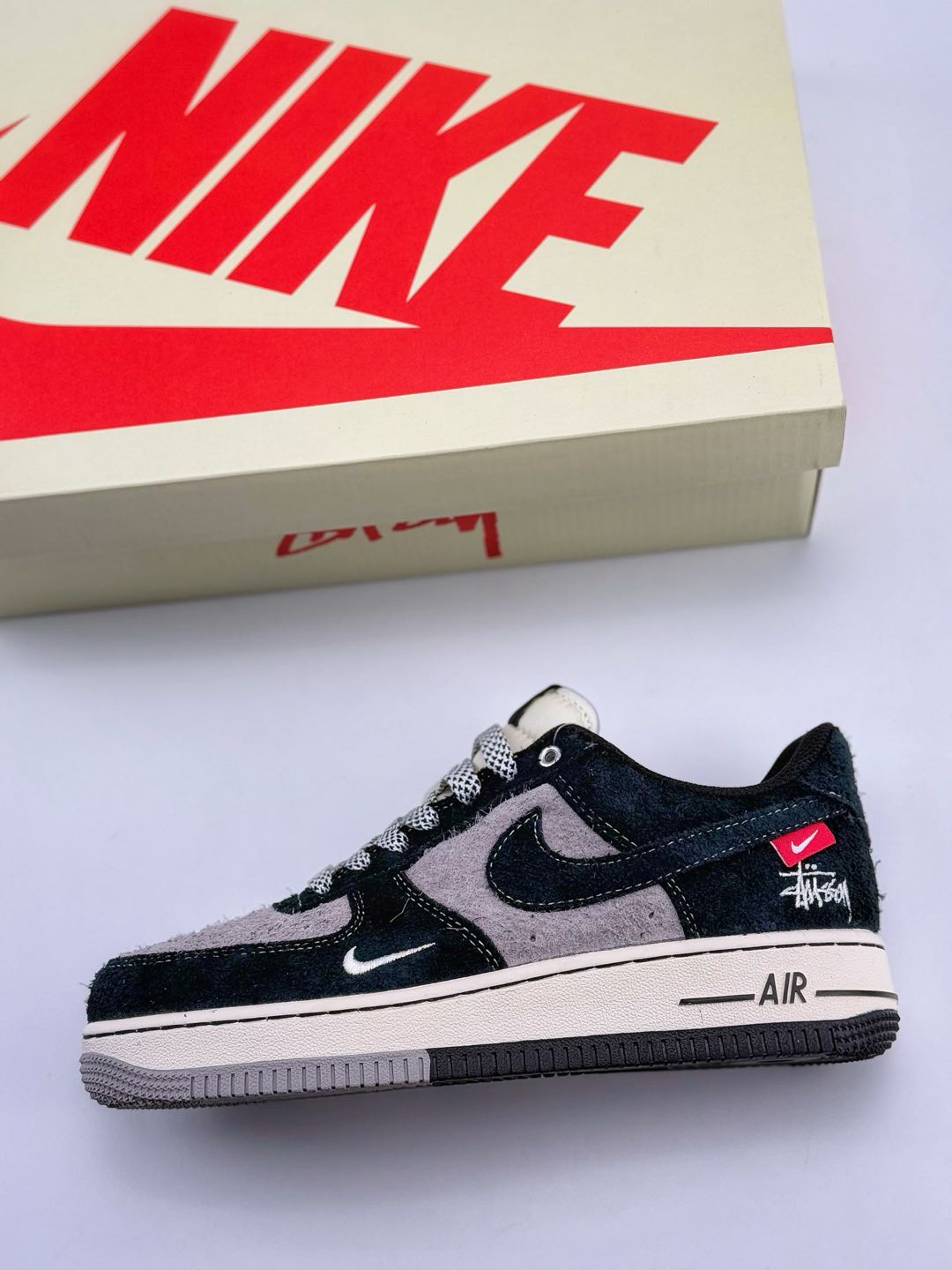 180 Nike Air Force 1 Low 07 x Stussy 黑灰翻毛小钩满天星 SJ6698-017